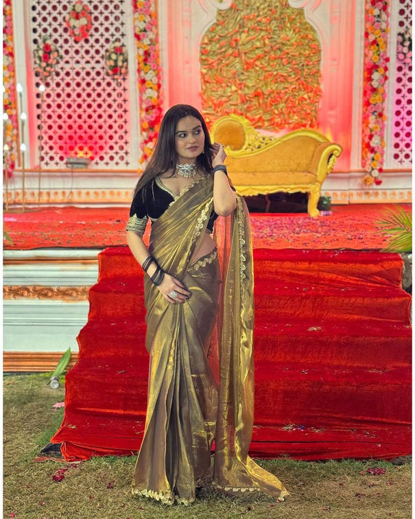 Soft Tissue Embroidery Lace Work Velvet Gold Sining Saree